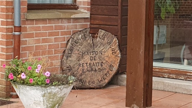 L’enseigne de la Résidence de la Vigne.